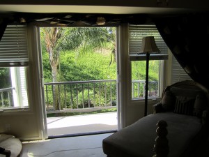 Topanga Hideaway Screen Door