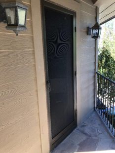 Hinged Screen Door Model Vista