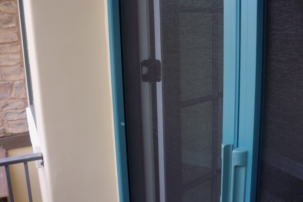 Disappearing Screen Door Retractable Doors