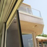 Malibu Screen Door Installation